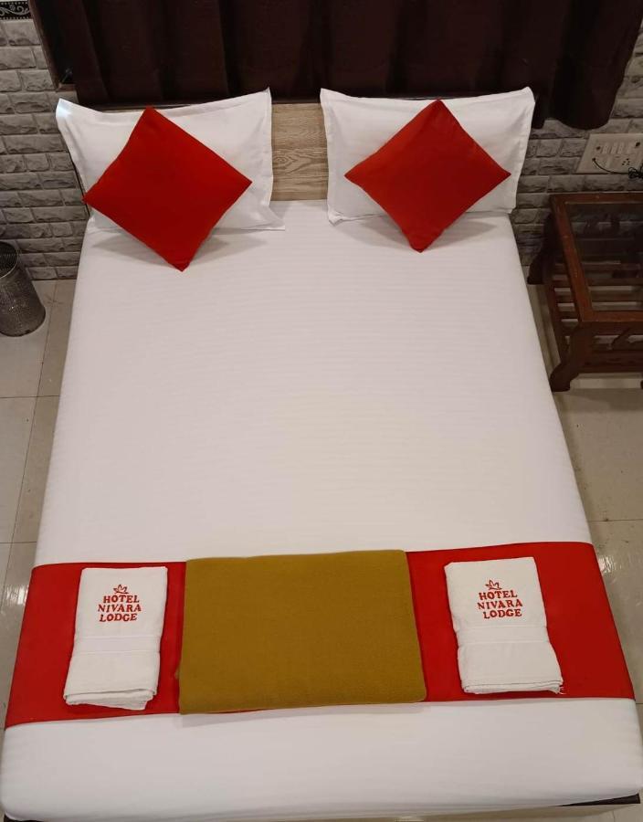 Hotel Nivara Нави Мумбаи Экстерьер фото